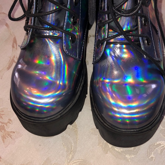 CURRENT MOOD Opalescent Odyssey holographic platform boots size 6 - Picture 6 of 13